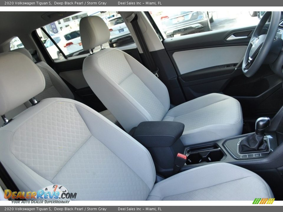 2020 Volkswagen Tiguan S Deep Black Pearl / Storm Gray Photo #17