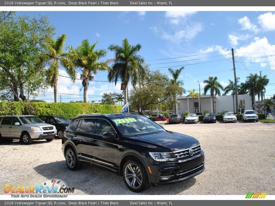 2018 Volkswagen Tiguan SEL R-Line Deep Black Pearl / Titan Black Photo #1