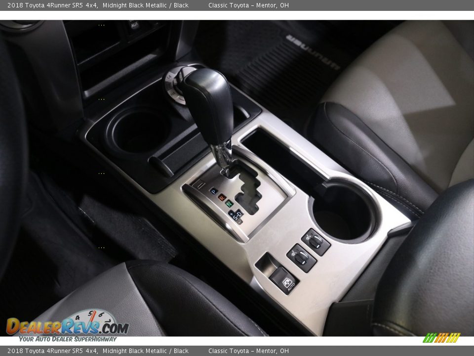 2018 Toyota 4Runner SR5 4x4 Midnight Black Metallic / Black Photo #15