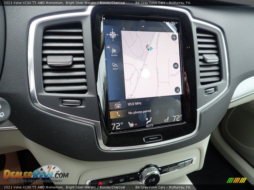 2021 Volvo XC90 T5 AWD Momentum Bright Silver Metallic / Blonde/Charcoal Photo #14