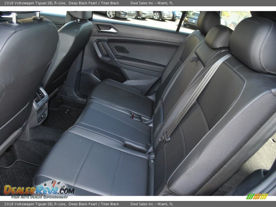Rear Seat of 2018 Volkswagen Tiguan SEL R-Line Photo #11