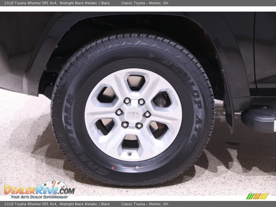 2018 Toyota 4Runner SR5 4x4 Midnight Black Metallic / Black Photo #24
