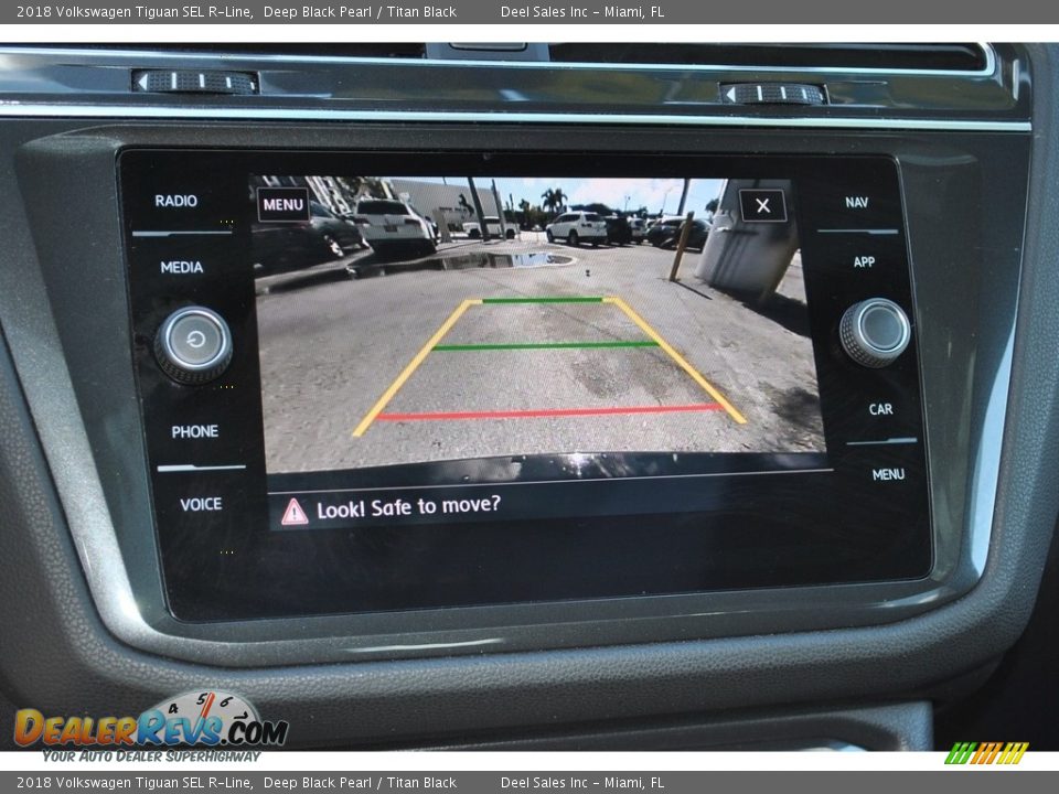 2018 Volkswagen Tiguan SEL R-Line Deep Black Pearl / Titan Black Photo #14