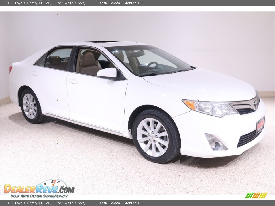 2013 Toyota Camry XLE V6 Super White / Ivory Photo #1