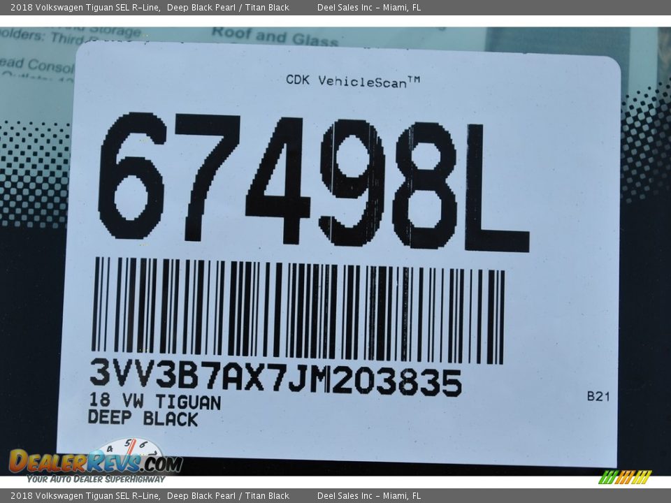 2018 Volkswagen Tiguan SEL R-Line Deep Black Pearl / Titan Black Photo #20