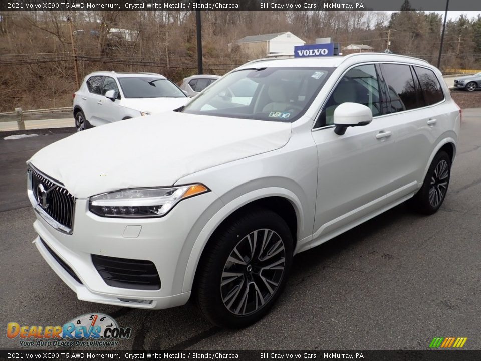 2021 Volvo XC90 T6 AWD Momentum Crystal White Metallic / Blonde/Charcoal Photo #5