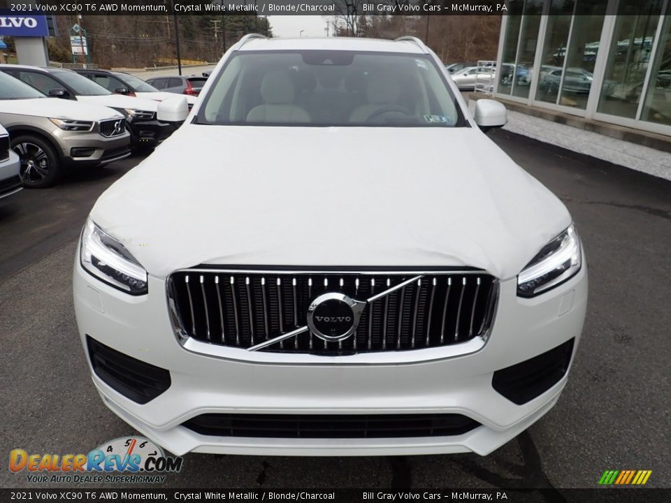 2021 Volvo XC90 T6 AWD Momentum Crystal White Metallic / Blonde/Charcoal Photo #6