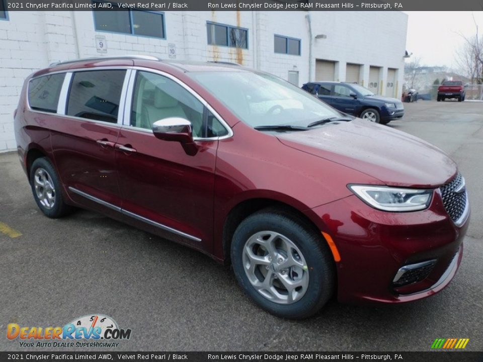 2021 Chrysler Pacifica Limited AWD Velvet Red Pearl / Black Photo #3