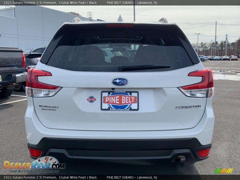 2021 Subaru Forester 2.5i Premium Crystal White Pearl / Black Photo #7