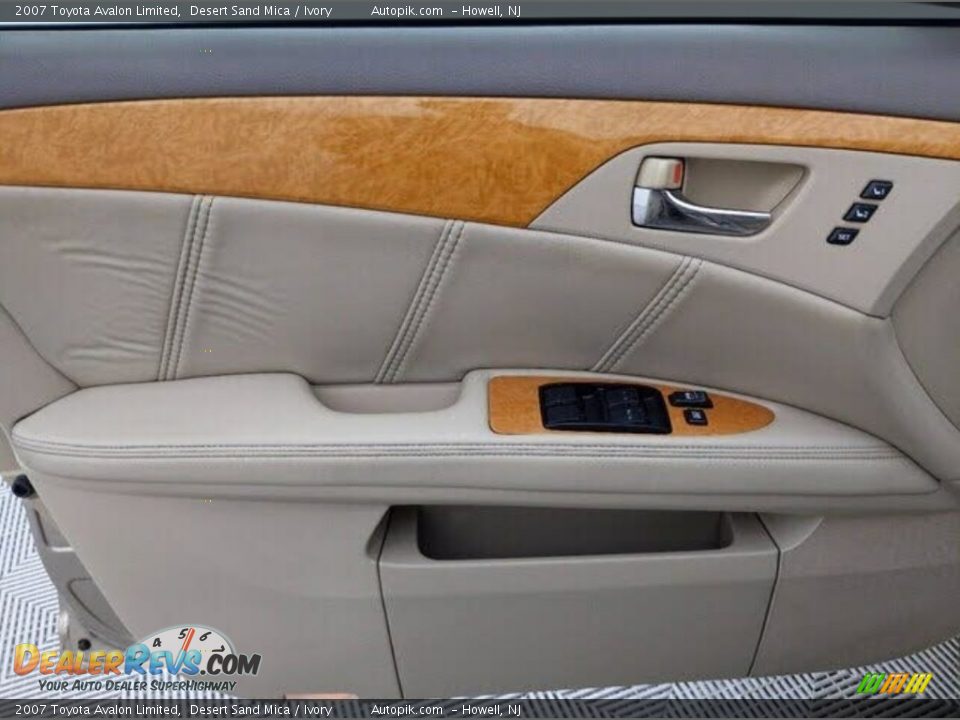 2007 Toyota Avalon Limited Desert Sand Mica / Ivory Photo #21