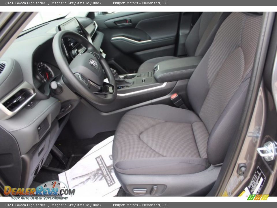 2021 Toyota Highlander L Magnetic Gray Metallic / Black Photo #10
