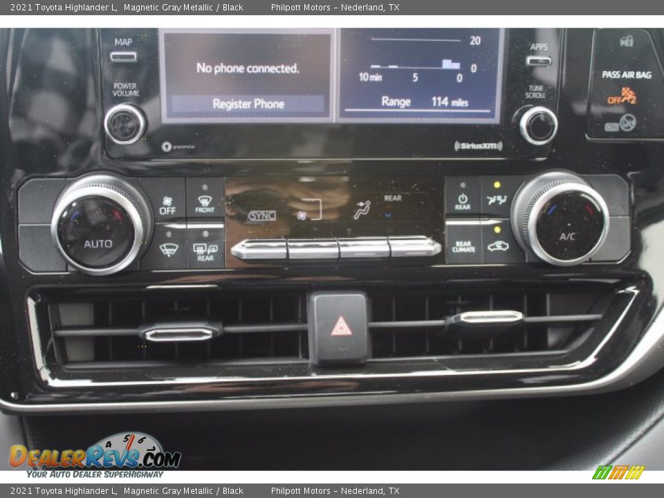 2021 Toyota Highlander L Magnetic Gray Metallic / Black Photo #16