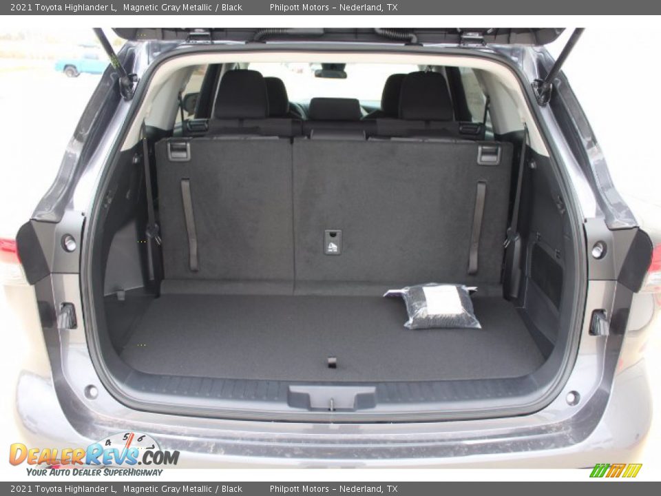 2021 Toyota Highlander L Magnetic Gray Metallic / Black Photo #23