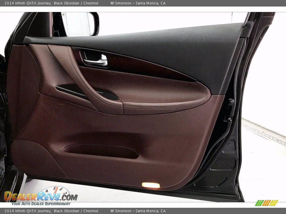 Door Panel of 2014 Infiniti QX50 Journey Photo #27