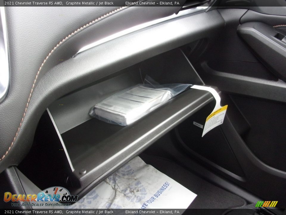 2021 Chevrolet Traverse RS AWD Graphite Metallic / Jet Black Photo #31