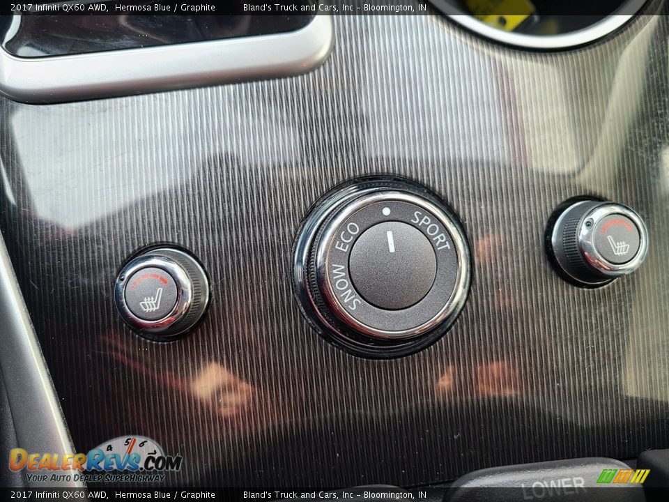 Controls of 2017 Infiniti QX60 AWD Photo #26