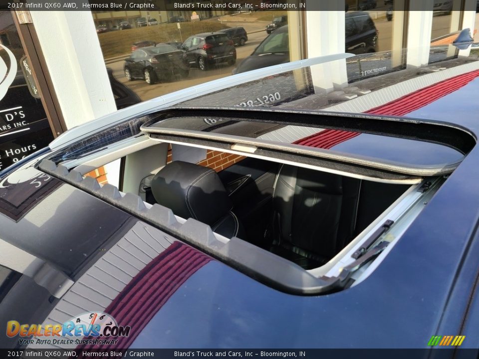 Sunroof of 2017 Infiniti QX60 AWD Photo #31