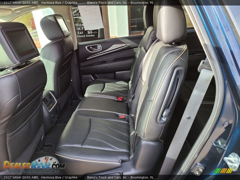 Rear Seat of 2017 Infiniti QX60 AWD Photo #33