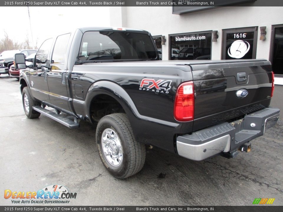 2015 Ford F250 Super Duty XLT Crew Cab 4x4 Tuxedo Black / Steel Photo #3