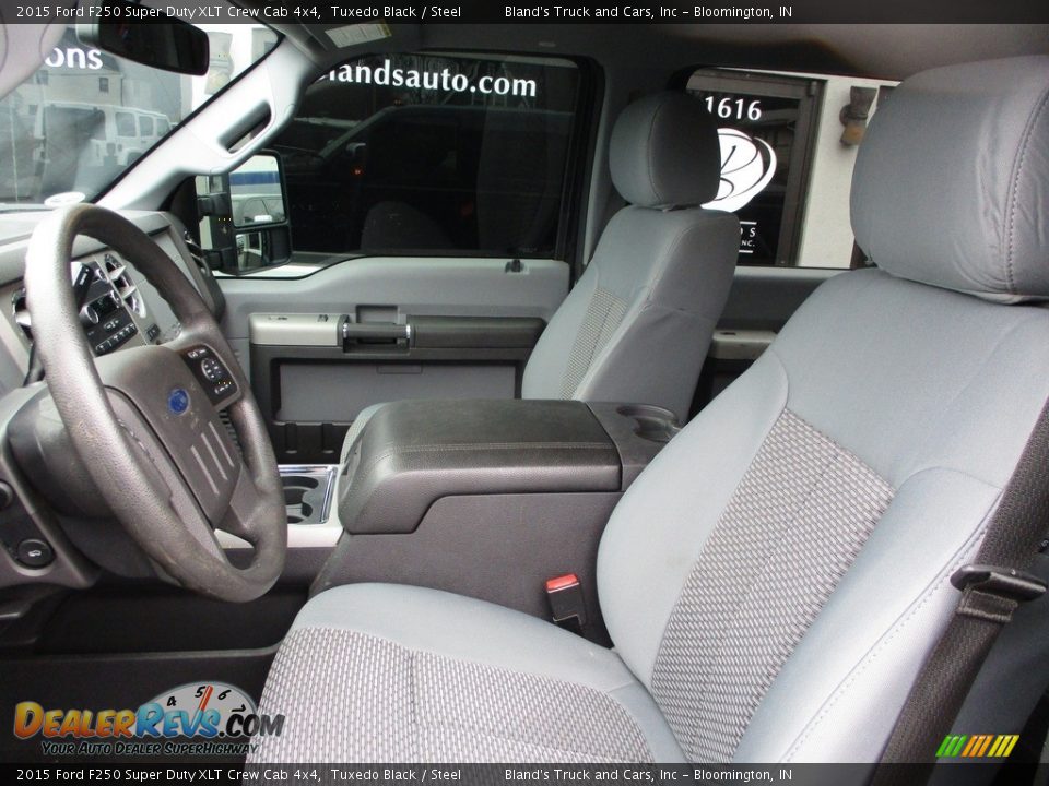 2015 Ford F250 Super Duty XLT Crew Cab 4x4 Tuxedo Black / Steel Photo #7