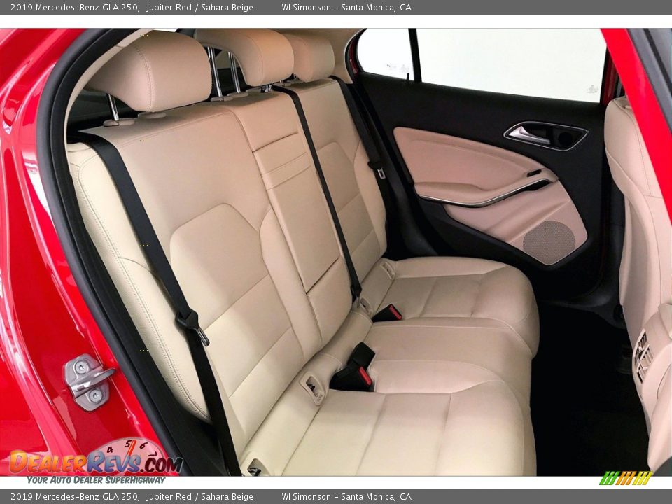 2019 Mercedes-Benz GLA 250 Jupiter Red / Sahara Beige Photo #19