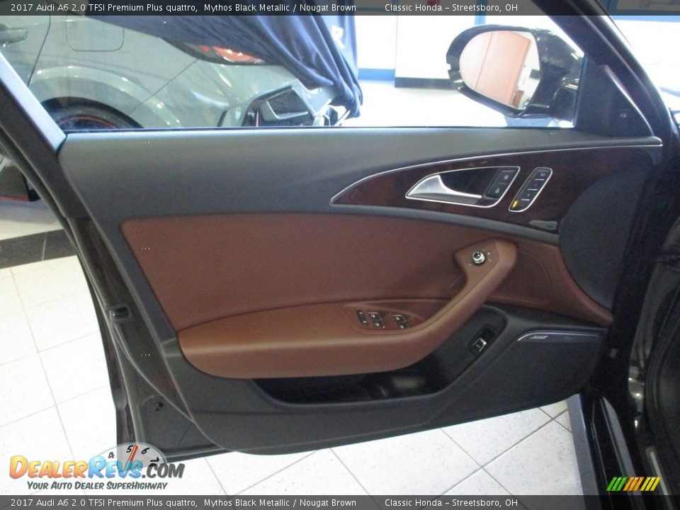 Door Panel of 2017 Audi A6 2.0 TFSI Premium Plus quattro Photo #25