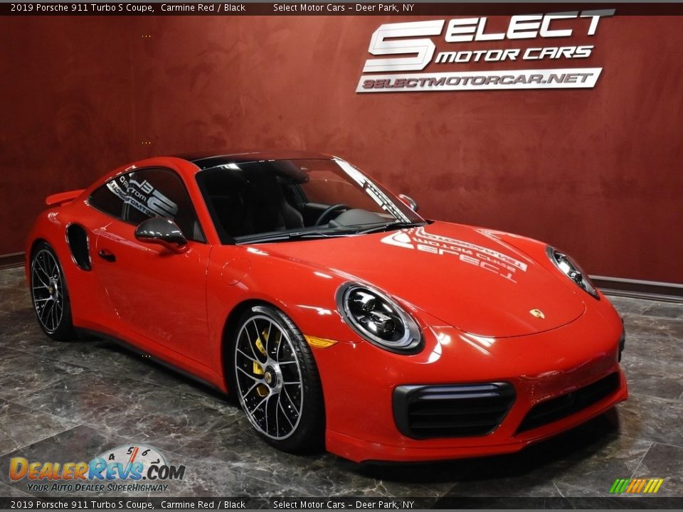 Front 3/4 View of 2019 Porsche 911 Turbo S Coupe Photo #3