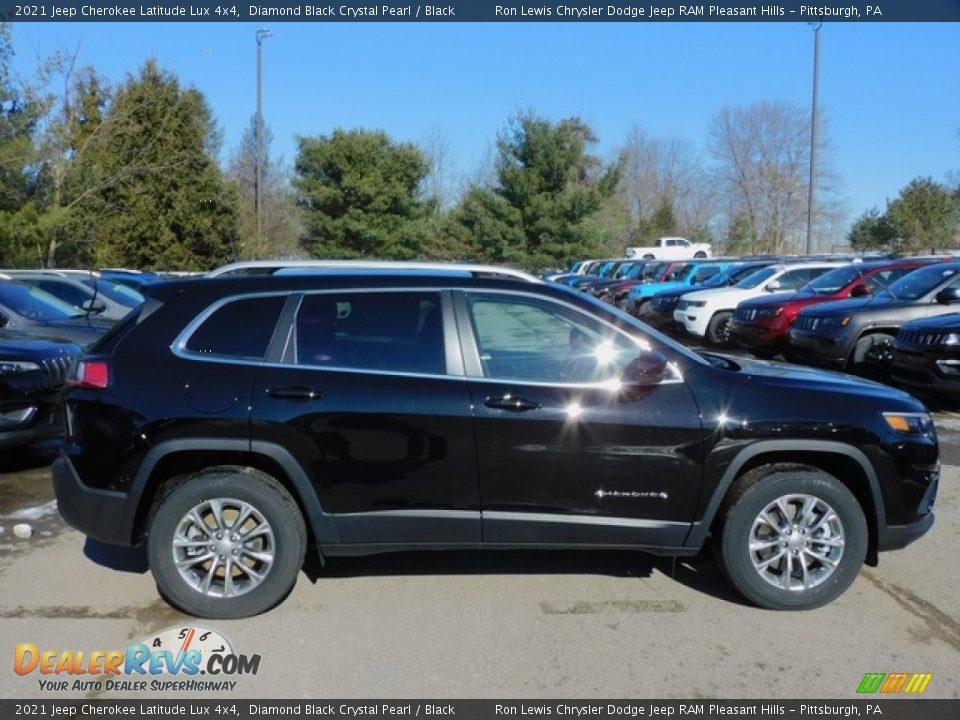 2021 Jeep Cherokee Latitude Lux 4x4 Diamond Black Crystal Pearl / Black Photo #4