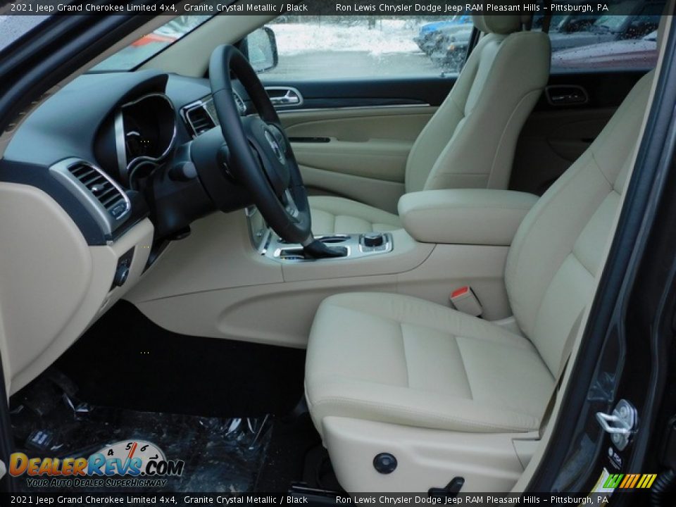 Front Seat of 2021 Jeep Grand Cherokee Limited 4x4 Photo #11