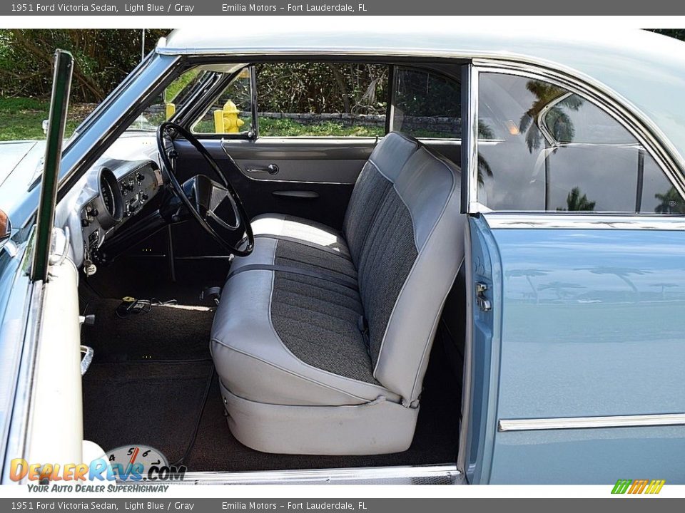 Front Seat of 1951 Ford Victoria Sedan Photo #44