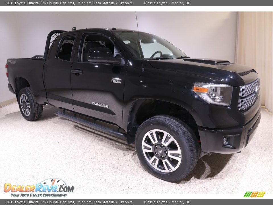 2018 Toyota Tundra SR5 Double Cab 4x4 Midnight Black Metallic / Graphite Photo #1