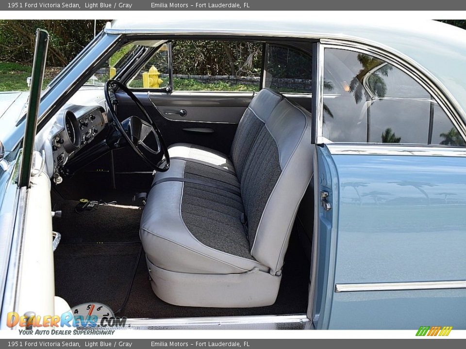 Front Seat of 1951 Ford Victoria Sedan Photo #47