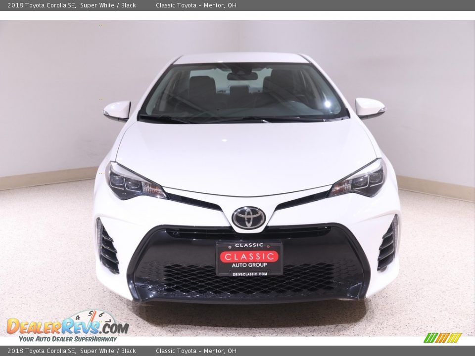 2018 Toyota Corolla SE Super White / Black Photo #2