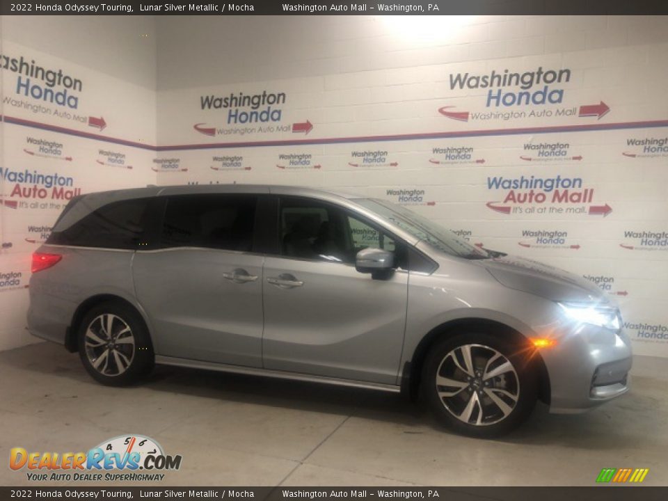 2022 Honda Odyssey Touring Lunar Silver Metallic / Mocha Photo #1