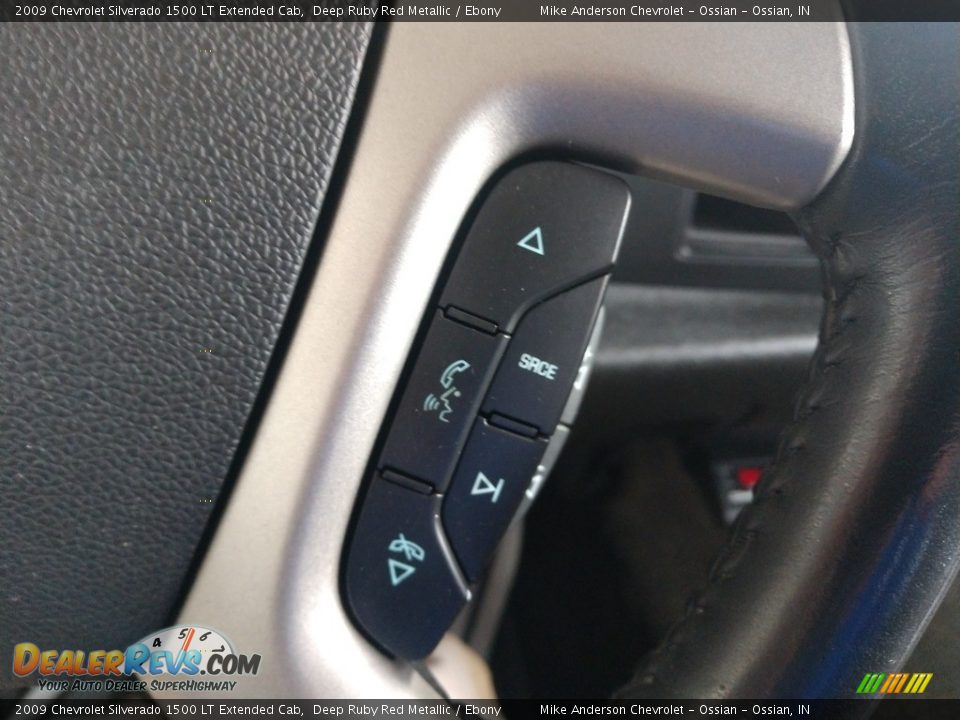 2009 Chevrolet Silverado 1500 LT Extended Cab Steering Wheel Photo #27