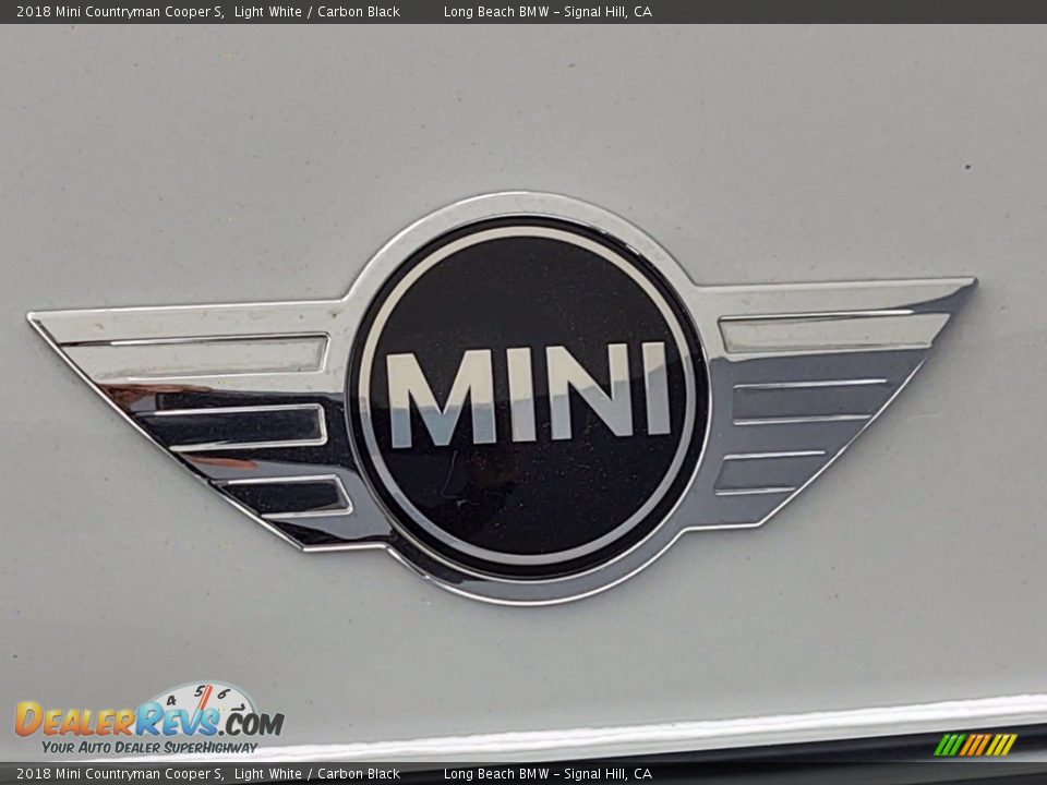 2018 Mini Countryman Cooper S Light White / Carbon Black Photo #8