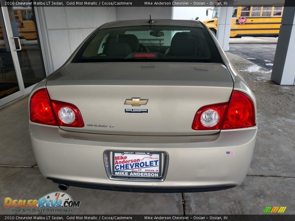 2010 Chevrolet Malibu LT Sedan Gold Mist Metallic / Cocoa/Cashmere Photo #5