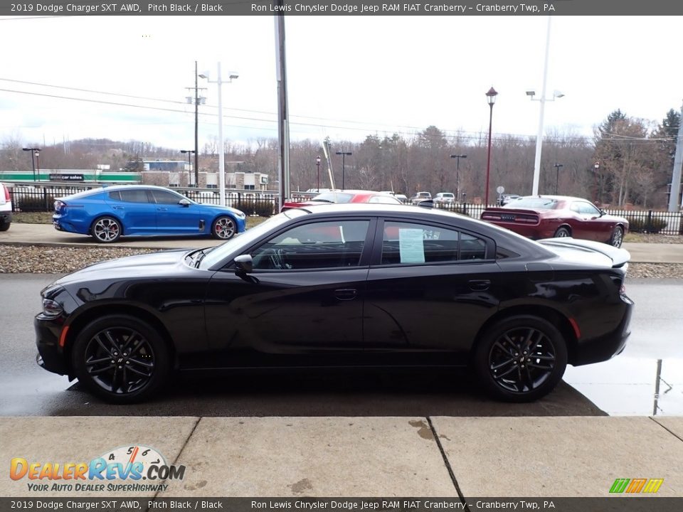 2019 Dodge Charger SXT AWD Pitch Black / Black Photo #6