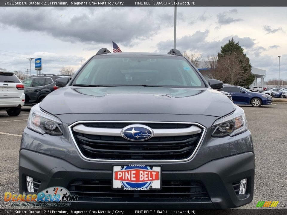 2021 Subaru Outback 2.5i Premium Magnetite Gray Metallic / Gray Photo #3