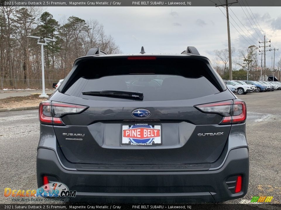 2021 Subaru Outback 2.5i Premium Magnetite Gray Metallic / Gray Photo #7