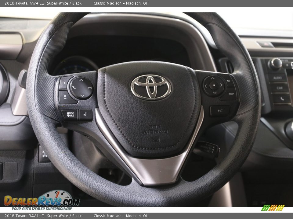 2018 Toyota RAV4 LE Super White / Black Photo #7