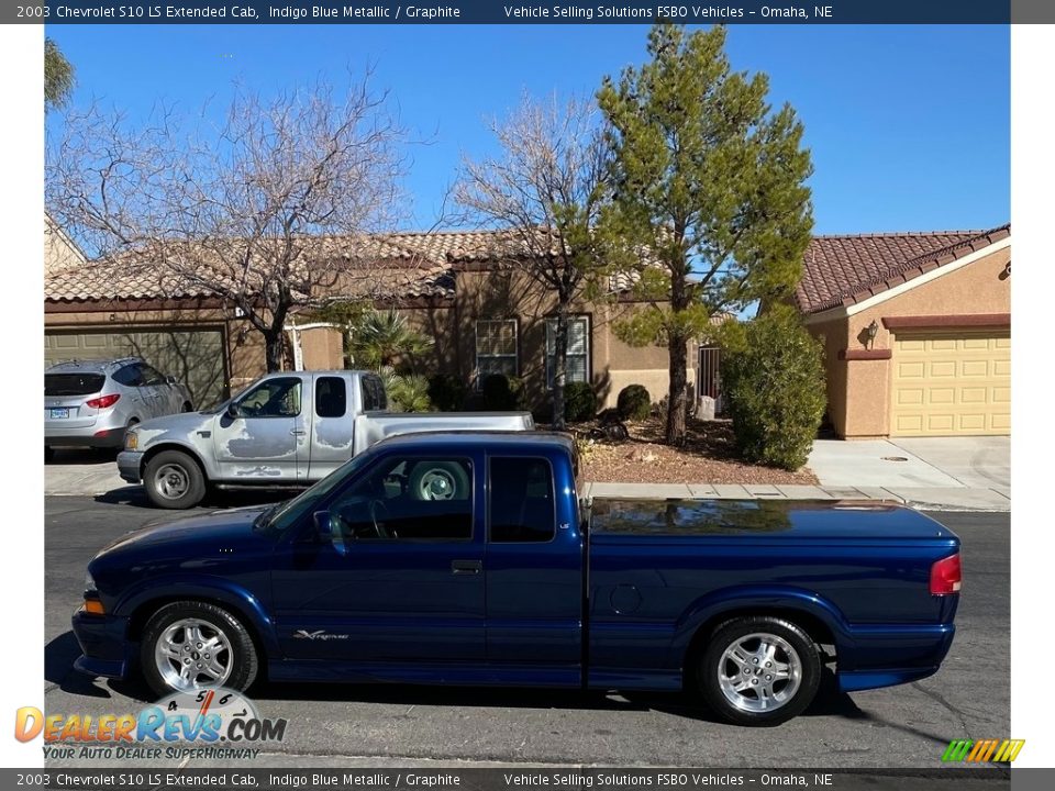 2003 Chevrolet S10 LS Extended Cab Indigo Blue Metallic / Graphite Photo #1