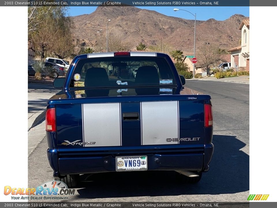 2003 Chevrolet S10 LS Extended Cab Indigo Blue Metallic / Graphite Photo #4