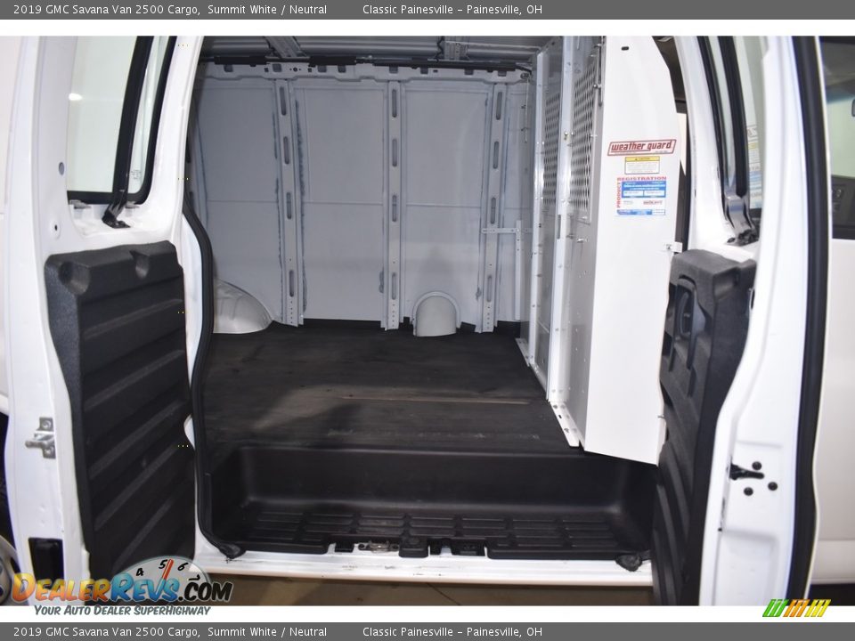 2019 GMC Savana Van 2500 Cargo Summit White / Neutral Photo #9