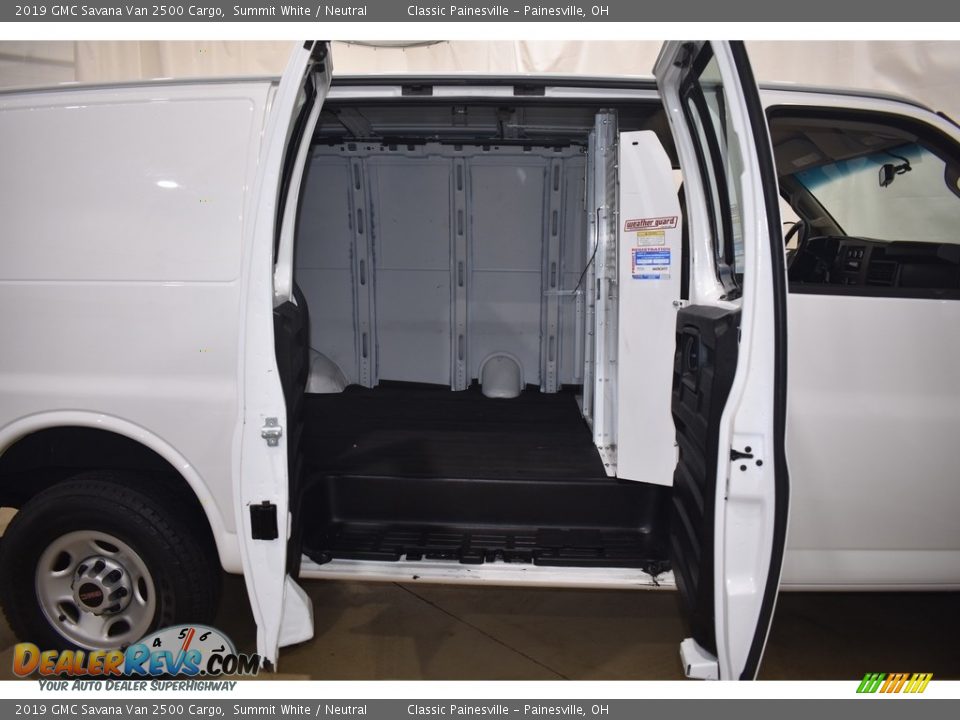 2019 GMC Savana Van 2500 Cargo Summit White / Neutral Photo #9