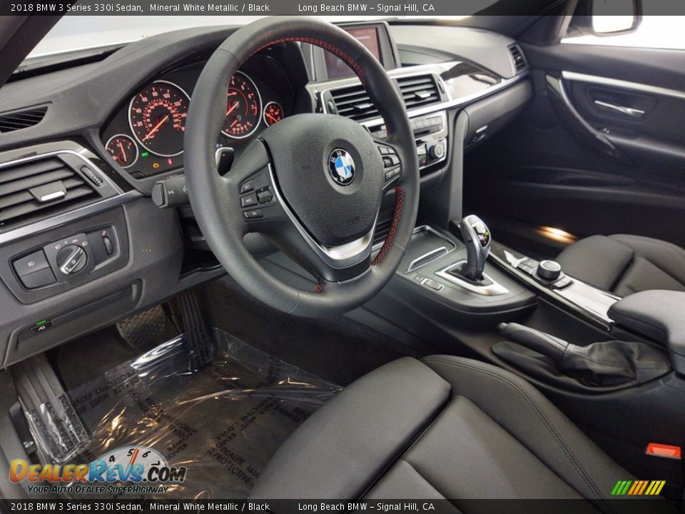 2018 BMW 3 Series 330i Sedan Mineral White Metallic / Black Photo #15