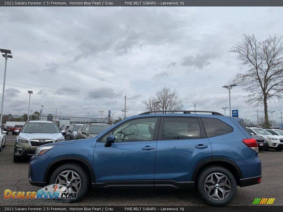 2021 Subaru Forester 2.5i Premium Horizon Blue Pearl / Gray Photo #4