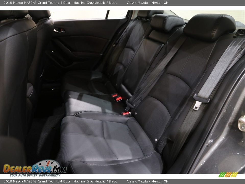 2018 Mazda MAZDA3 Grand Touring 4 Door Machine Gray Metallic / Black Photo #19