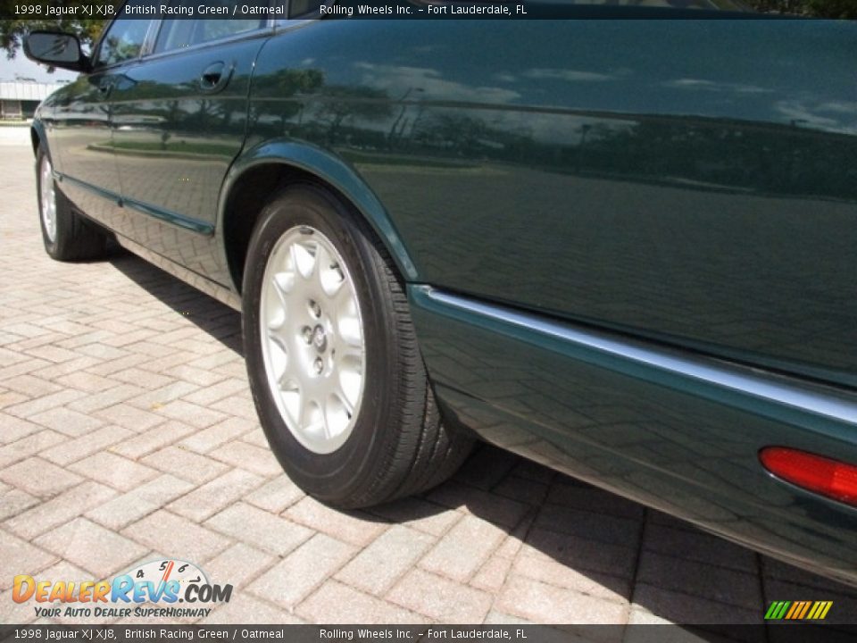 1998 Jaguar XJ XJ8 British Racing Green / Oatmeal Photo #26