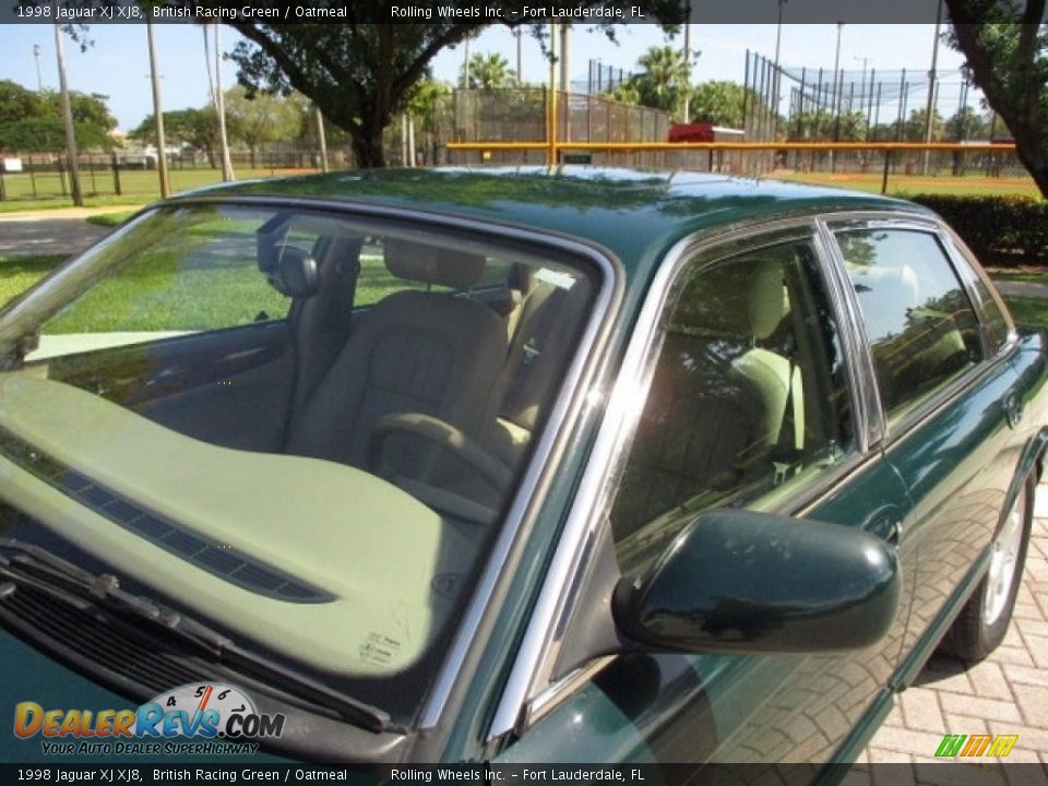 1998 Jaguar XJ XJ8 British Racing Green / Oatmeal Photo #29